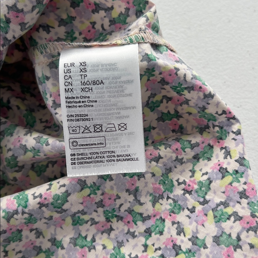 New H&M Smocked Multicolor Floral Square Neckline 3/4 Puff Sleeve Blouse XS - Picture 6 of 6